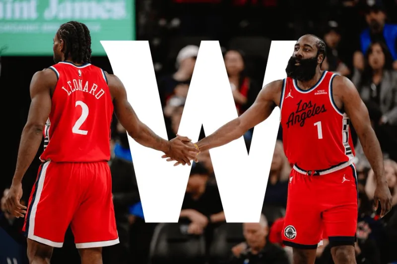 c7娱乐官方网站-快船官方发布赢球海报：主场战胜湖人，战绩升至20胜24负